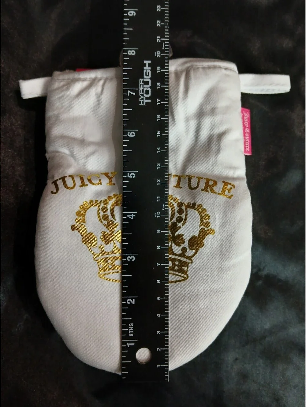 Juicy Couture Mini Oven Mitt Set Gold Crown Hearts White Kitchen NWT 2 Piece Set